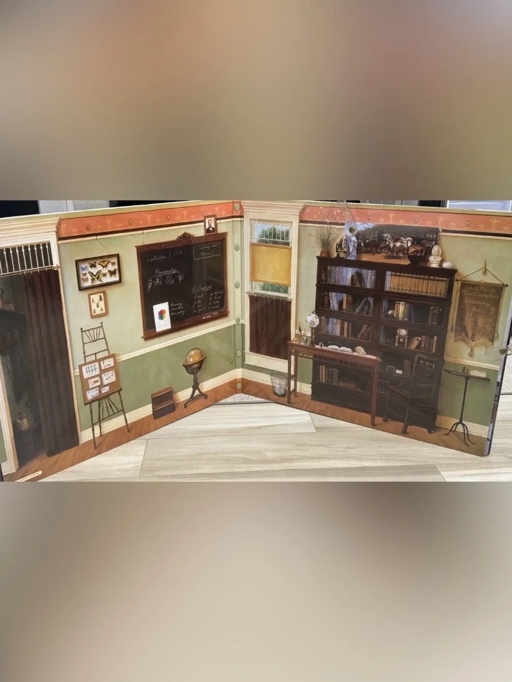 VTG American Girl Scenes Settings Samantha Parkington 1904 Backdrop Book 30x24
